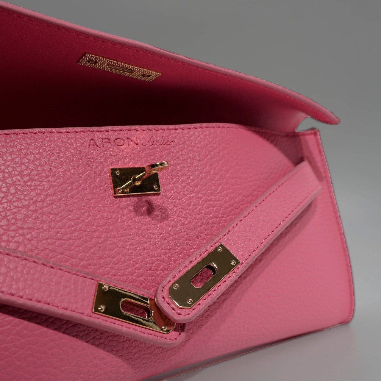 The Emerald Luxe Clutch
